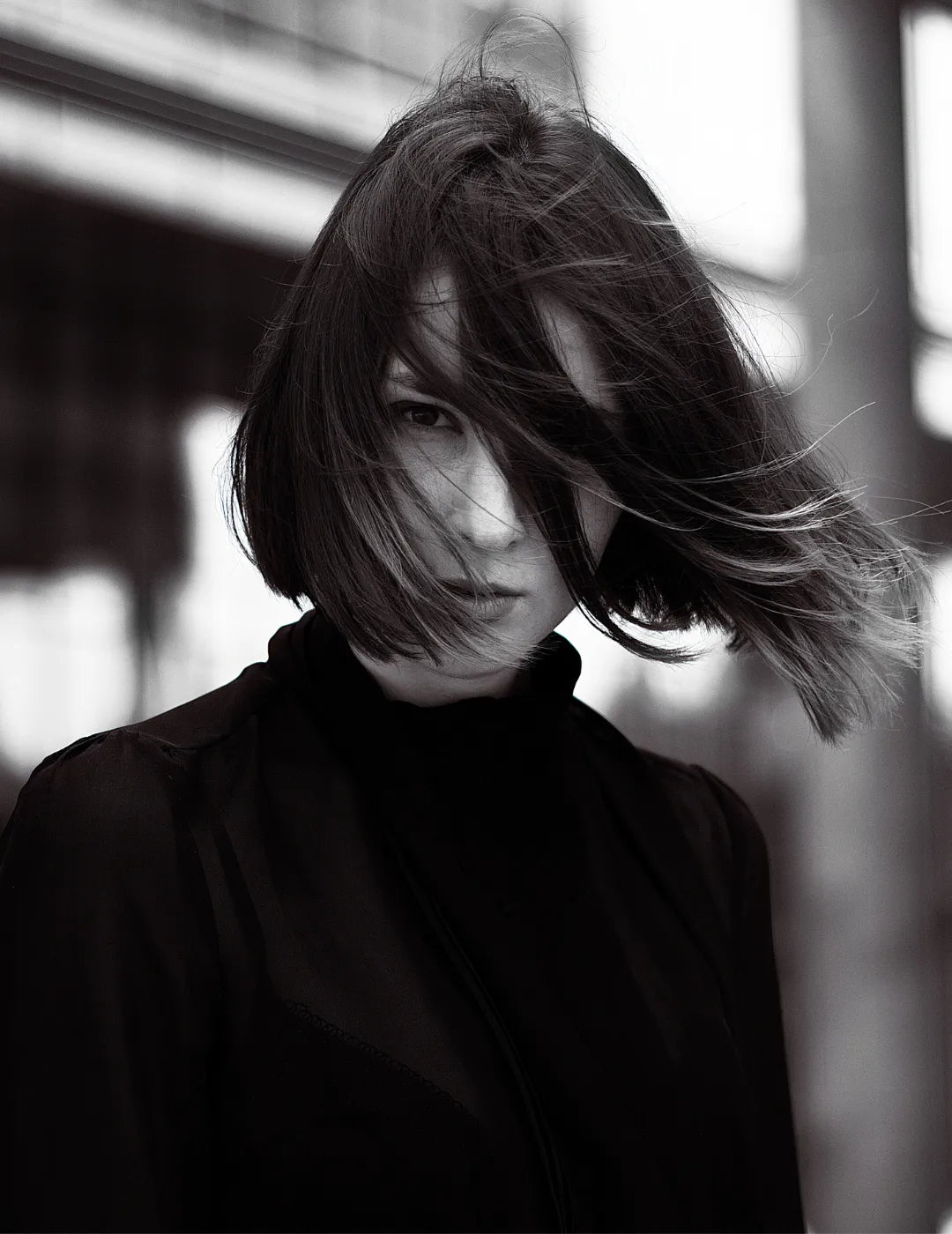 Baltere women's collection, featuring sustainable unisex fashion for modern and elegant looks.
