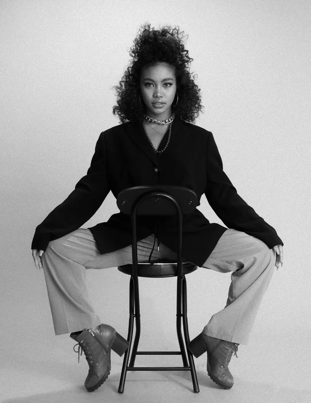 Baltere women's sustainable clothing, showcasing modern elegance and versatility for European style.